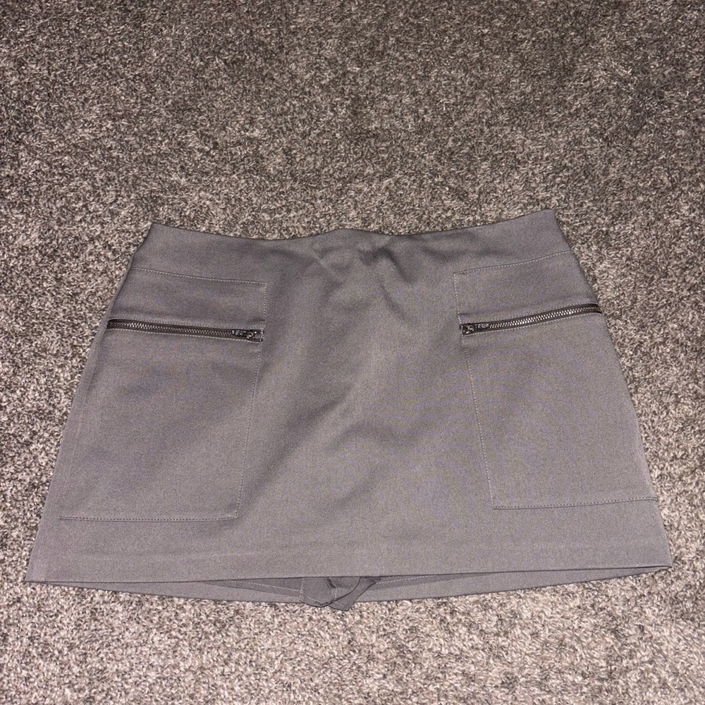 Abercrombie and Fitch skort